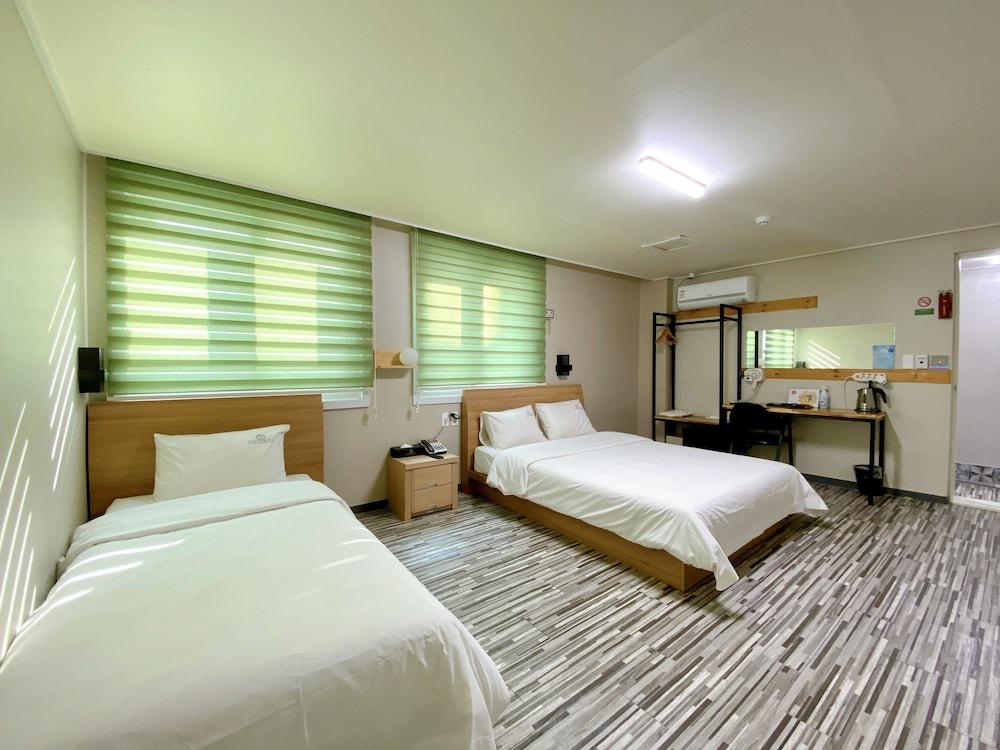Stay Pohang Hotel מראה חיצוני תמונה